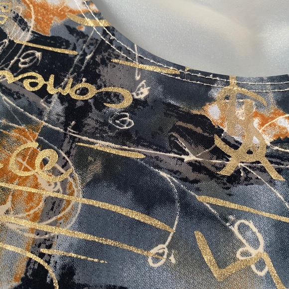 Luxury Print Slinky Material Blouse - Picture 4 of 7